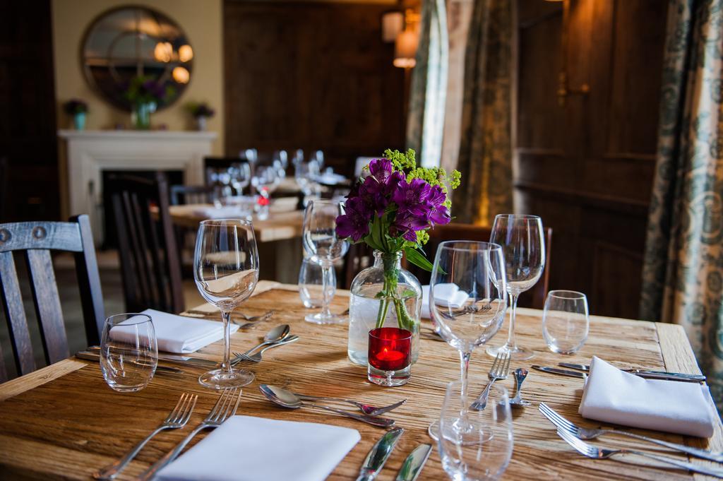 The White Hart, Overton Exterior foto